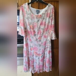 14W  Design Plus 3/4 Bell Sleeve Floral Lace Fit Flare Dress [ Jc Pennys ]